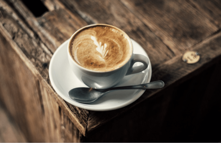 tasse de café caféine cappucino
