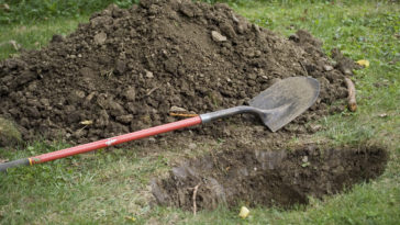 creuser tombe