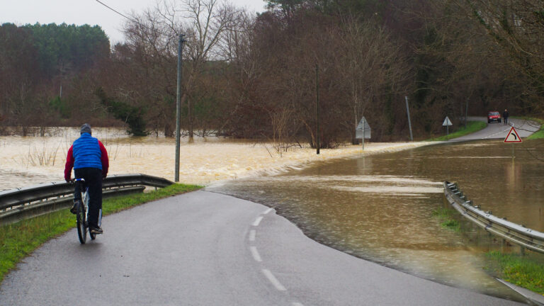 inondation d'un route