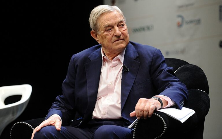 George_Soros_-_Festival_Economia_2012_wikimedia Niccolò Caranti