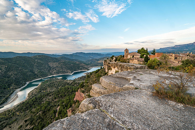 village Siurana 2